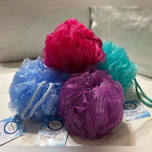 Signature Care Mesh Bath Poofs Set of 4 (Pink, Purple, Blue, Turquoise)